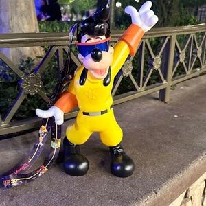 Max Powerline Popcorn Bucket Disney/Disneyland